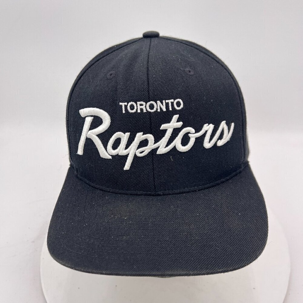 Mitchell & Ness Notalgia Co. Toronto Raptors NBA Black White Snapback Hat